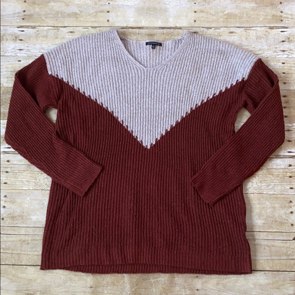 Staccato Chevron Knit V Neck Sweater Size Large